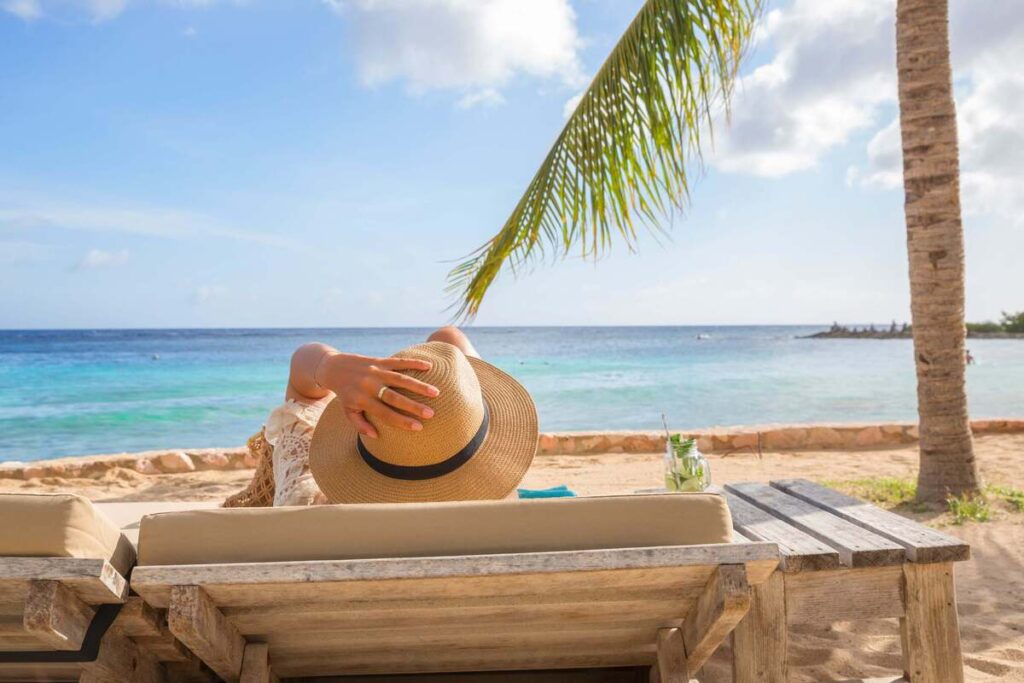 Chogogo Curacao Pictures AT Beach