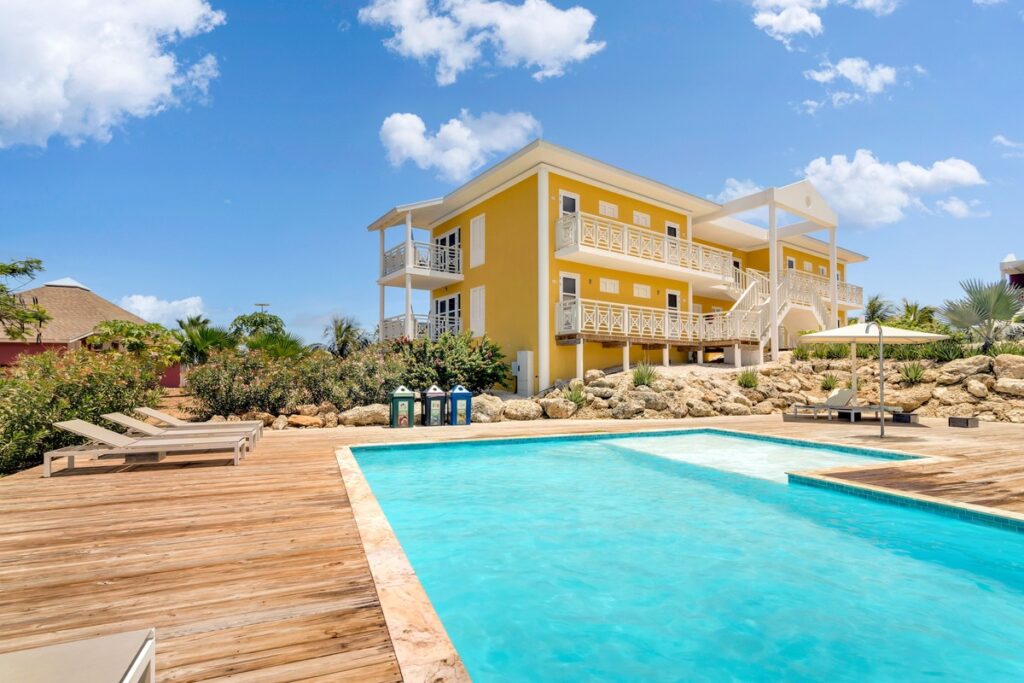 Chogogo pool Curacao View
