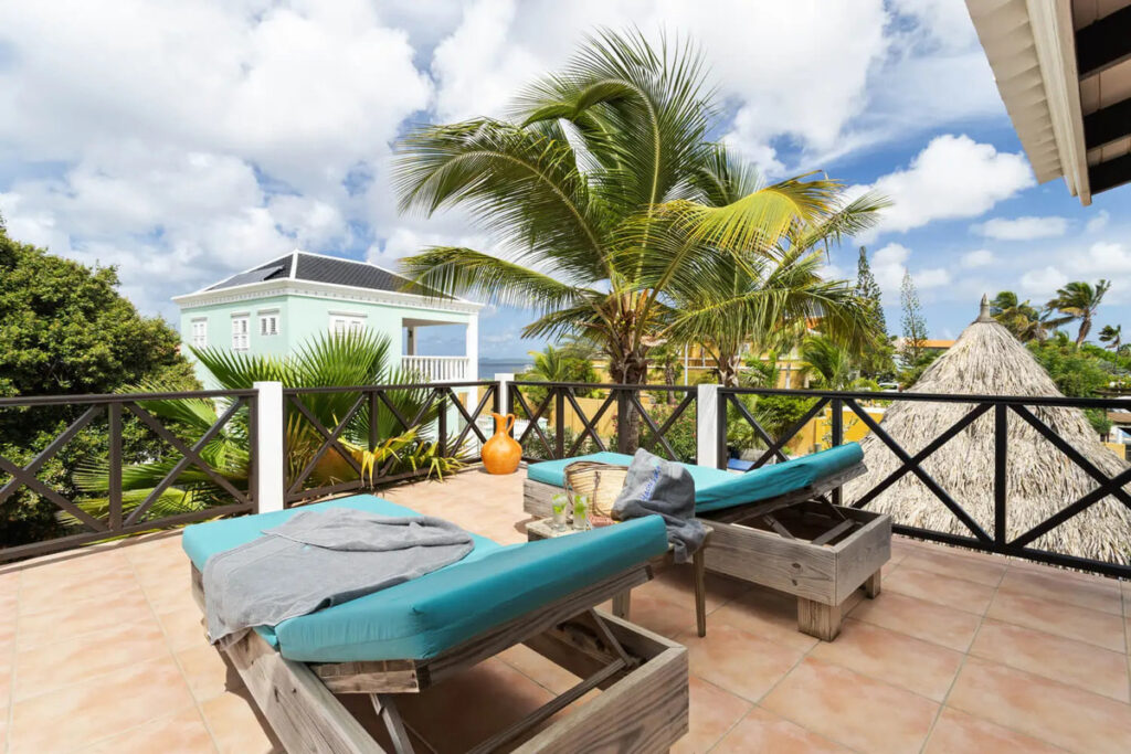 Blachi Koko Bonaire STrand tauch und windsurfurlaub auf bonaire