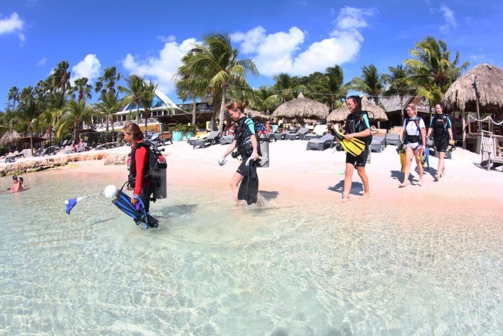 Lions dive drohne view Curacao Urlaub Diving Curacao Tauchurlaub