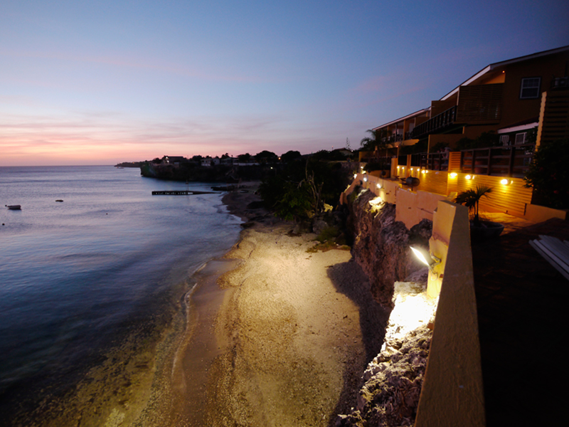 all west apartments curacao