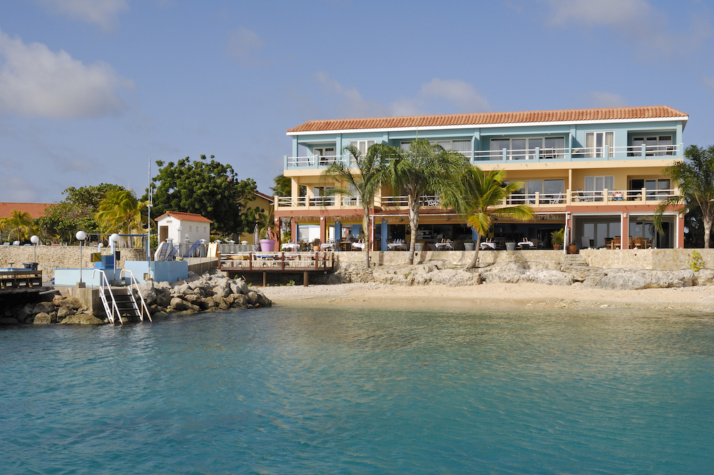 den laman hotel bonaire