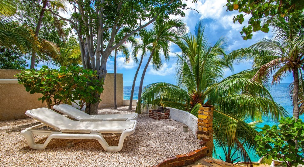 sun reef curacao 2 bedroom bungalow oceanfront