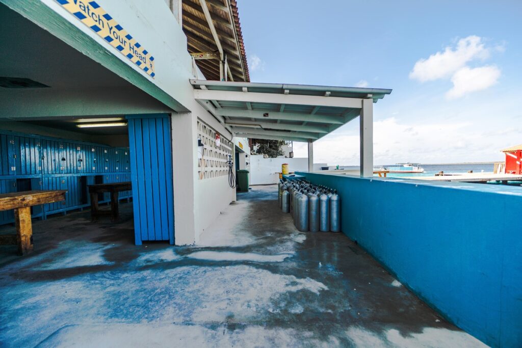 Bonaire Tauch equipment captain Don