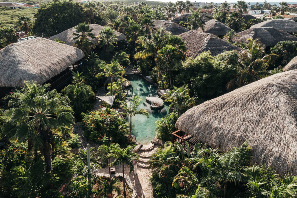 Kontiki Beach Resort Curacao Bungalows