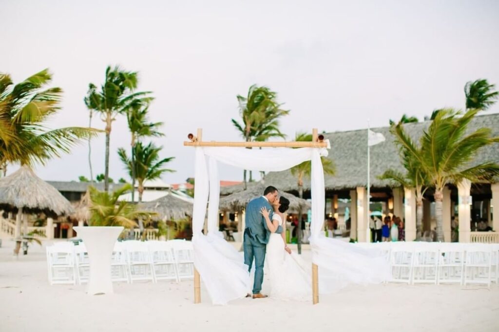 Manchebo Beach Resort Aruba Strandurlaub und Kitesurfurlaub auf aruba