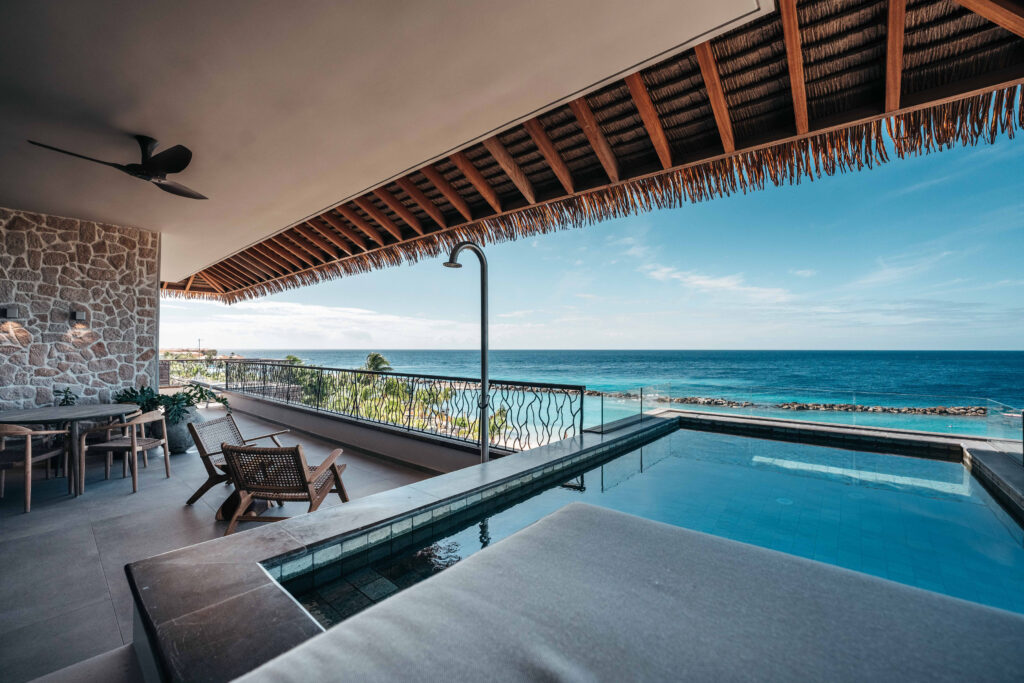 Kontiki Beach Resort Suites