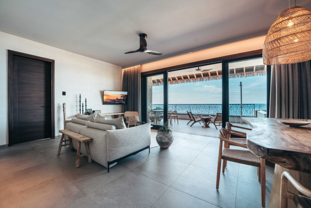 Kontiki Beach Resort Suites