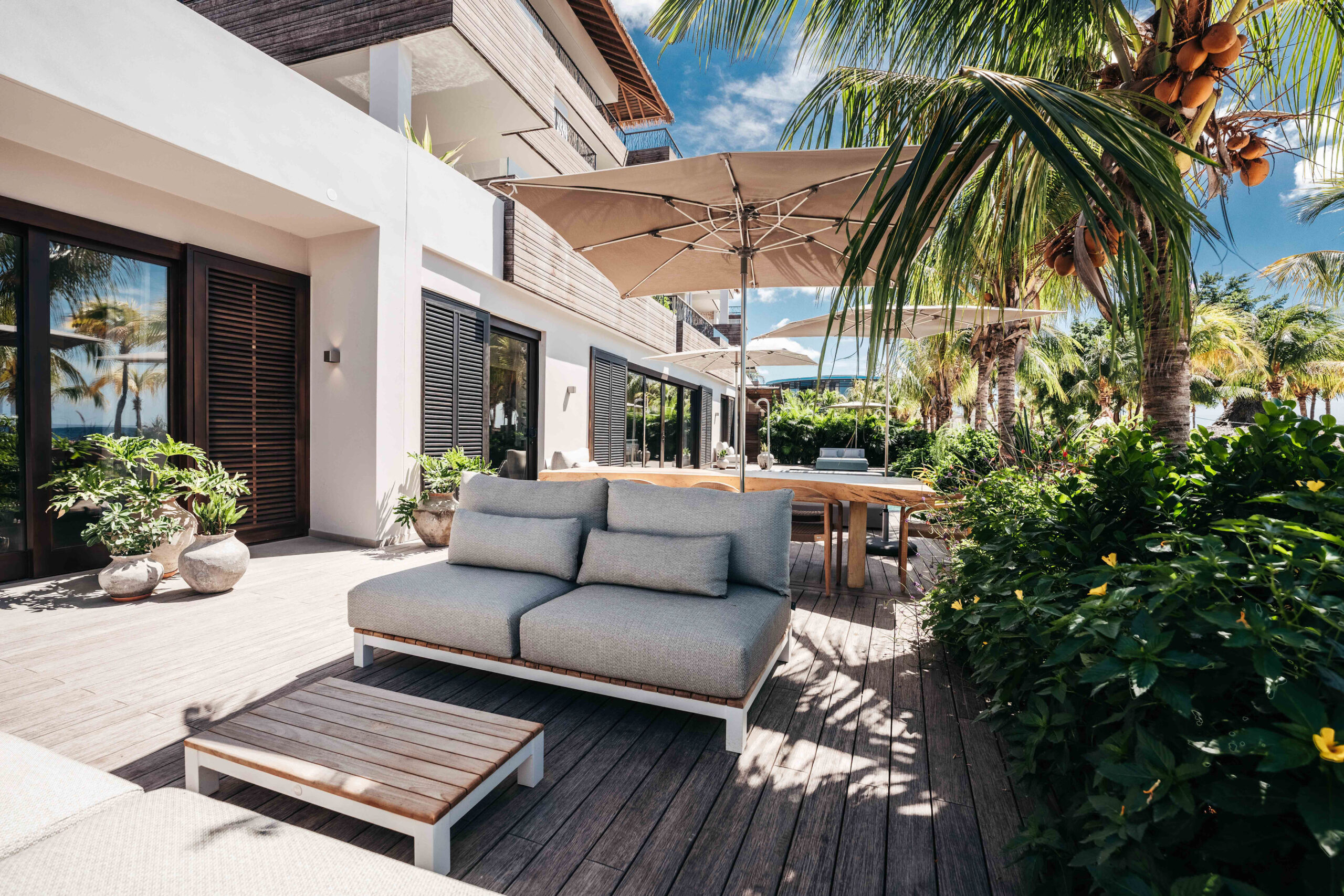 Kontiki Beach Resort Suites Presidantial
