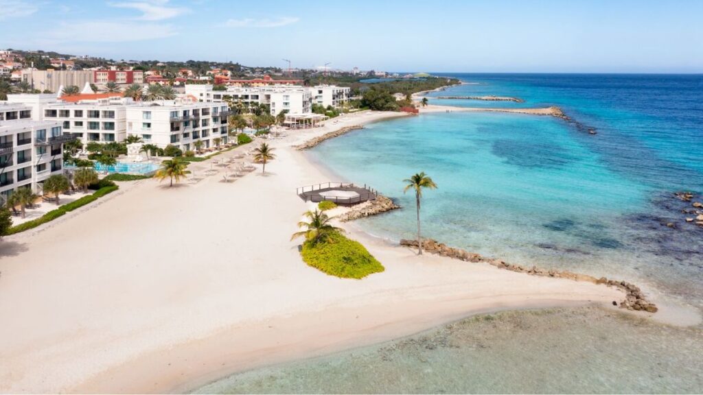 Marriot Beach Resort Curacao Urlaub In Der Karibik Urlaub mit Karibiksport Tauchreisen Familienreisen SInglereisen Paarreisen