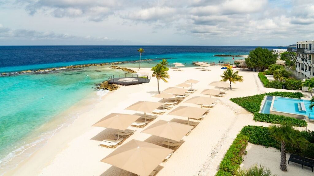 Marriot Beach Resort Curacao Urlaub In Der Karibik Urlaub mit Karibiksport Tauchreisen Familienreisen SInglereisen Paarreisen