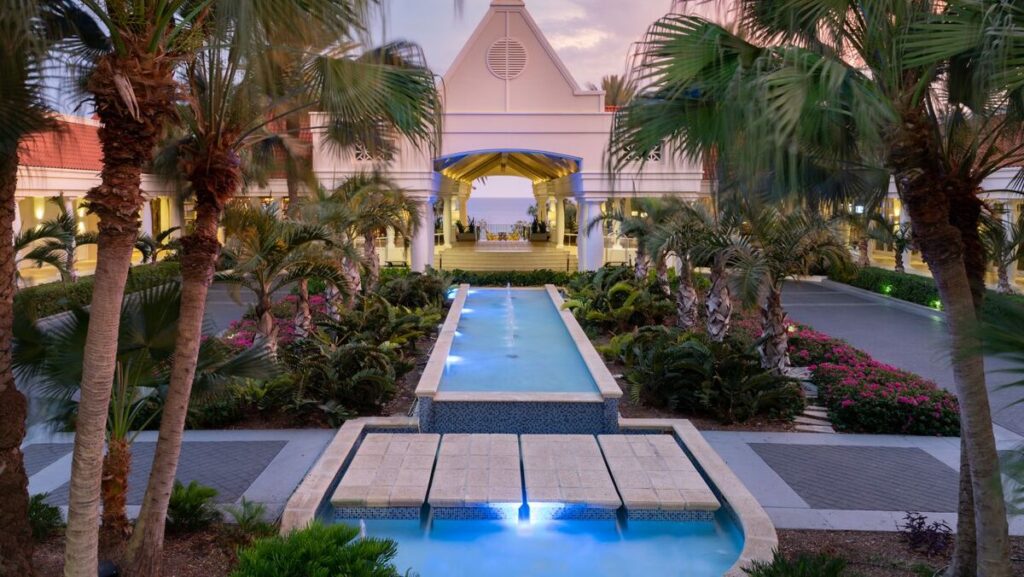 Marriot Beach Resort Curacao Urlaub In Der Karibik Urlaub mit Karibiksport Tauchreisen Familienreisen SInglereisen Paarreisen