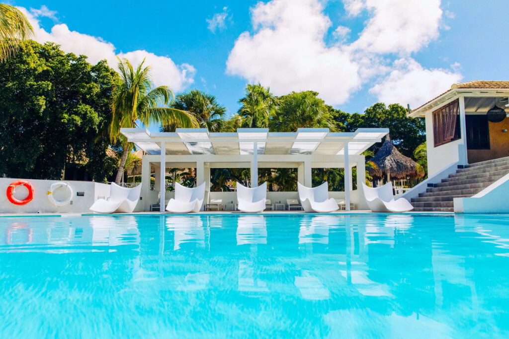 Papagayo Beach Resort Urlaub Auf Curacao Tauchreisen in die Karibik Luxus Gruppenreisen