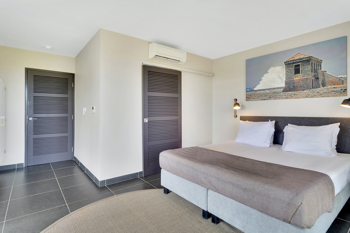 2 Bedroom Delfins Beach Resort Bonaire Urlaub