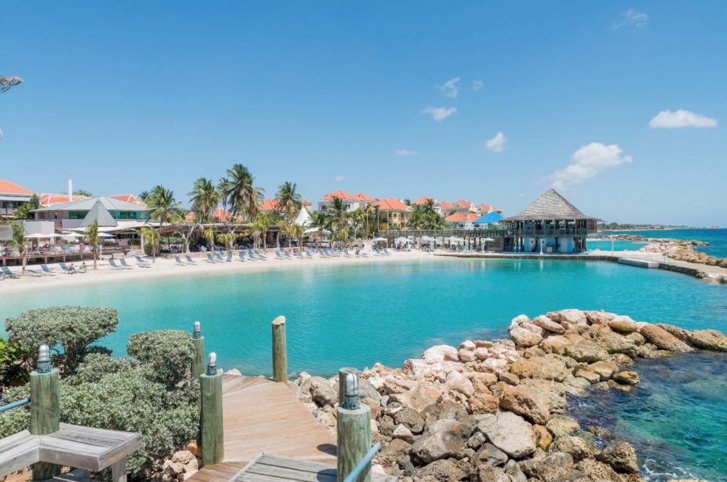 Avila Beach Hotel Curacao Tauchreisen Karibik
