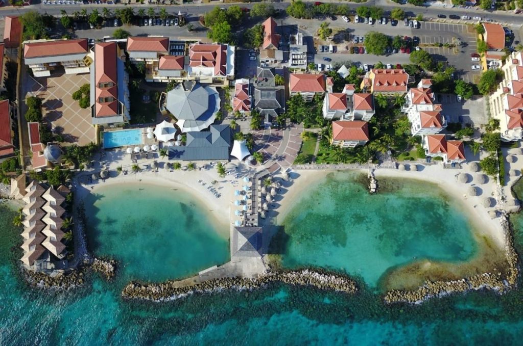 Avila Beach Hotel Curacao Tauchreisen Karibik