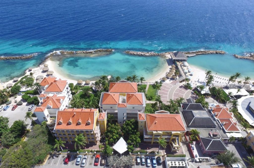 Avila Beach Hotel Curacao Tauchreisen Karibik
