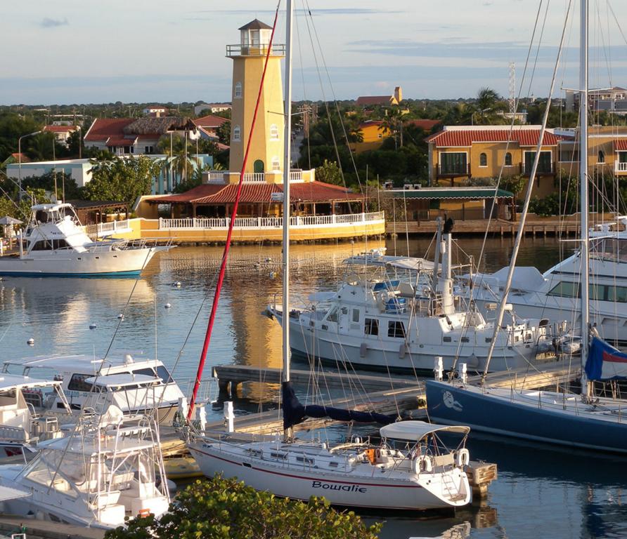 Harbour Village Bonaire Karibik Urlaub Tauchen
