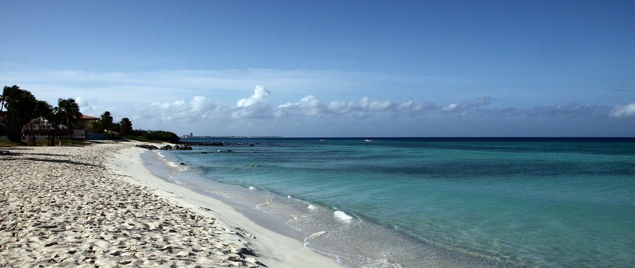 Aruba Strandurlaub Karibik Sandstrand
