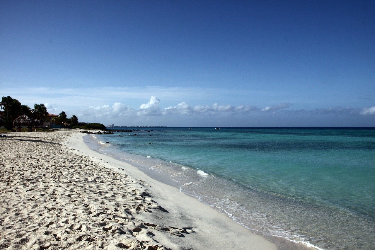 Aruba Strandurlaub Karibik Sandstrand
