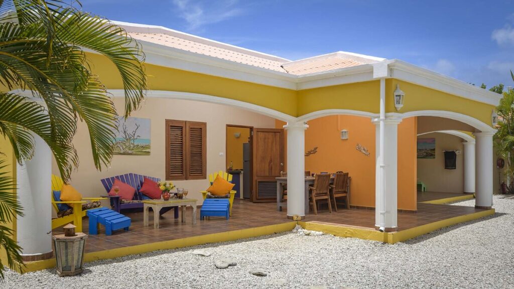 Tauchreisen Djambo Apartments Bonaire Urlaub Taucchen und schnorcheln Karibik