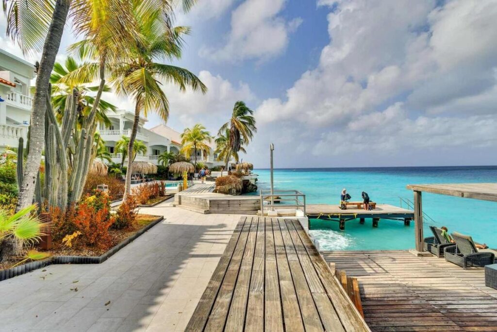 Belmar Oceanfrront Pool View Bonaire Urlaub Bonaire tauchreisen