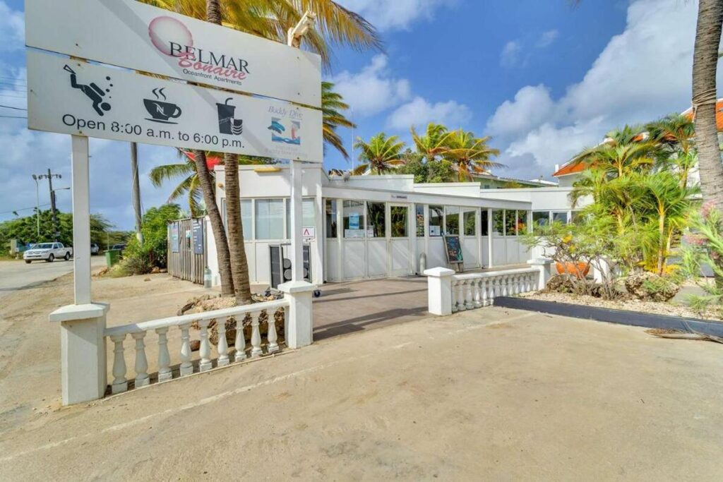 Belmar Oceanfrront Pool View Bonaire Urlaub Bonaire tauchreisen