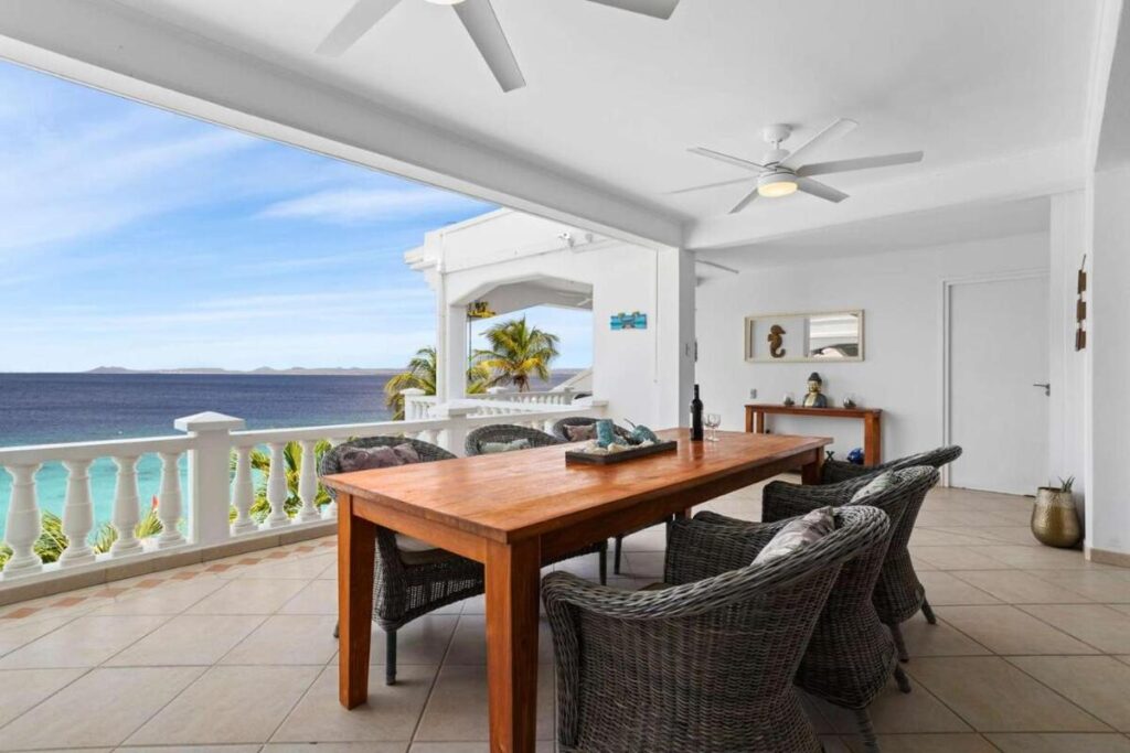Belmar Oceanfrront Pool View Bonaire Urlaub Bonaire tauchreisen