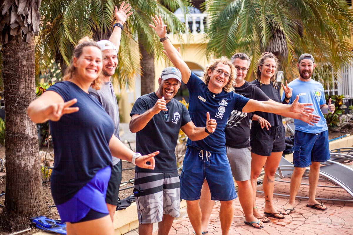 Buddy Dive Team Tauchurlaub Bonare