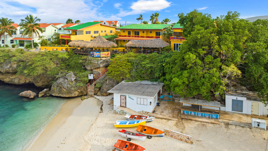 Bahia-Apartments-Curacao-pictures-overview