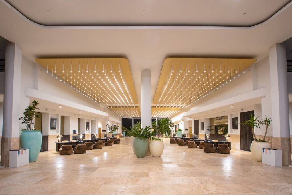 Lobby Curacao Corendon Urlaub mit Karibiksport