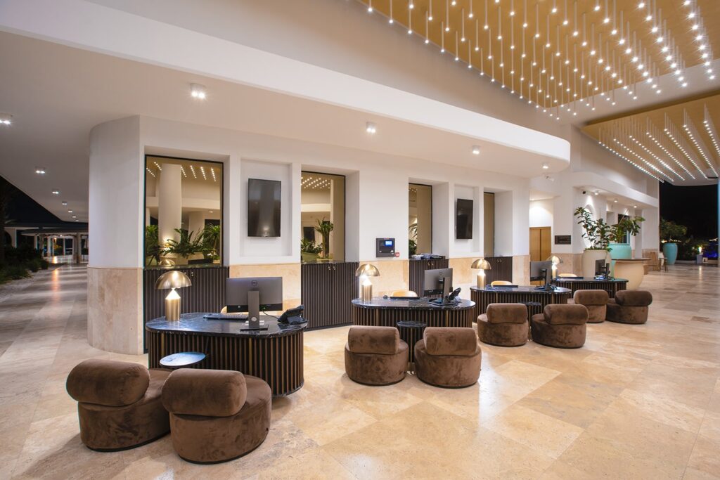 Lobby Curacao Corendon Urlaub mit Karibiksport