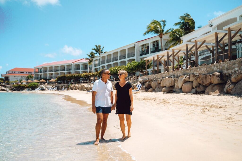 Grand Case Beach Club Hotel Sint Maarten Urlaub AUf sint Maarten Karibiksport Tauchreisen Reisepakete