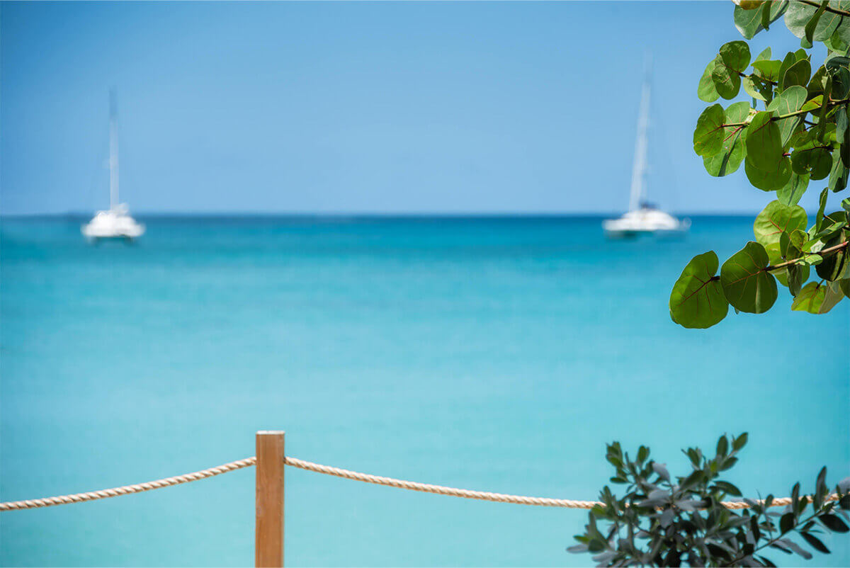Grand Case Beach Club Hotel Sint Maarten Urlaub AUf sint Maarten Karibiksport Tauchreisen Reisepakete