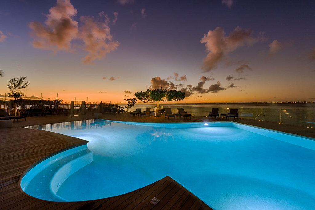 Grand Case Beach Club Hotel Sint Maarten Urlaub AUf sint Maarten Karibiksport Tauchreisen Reisepakete