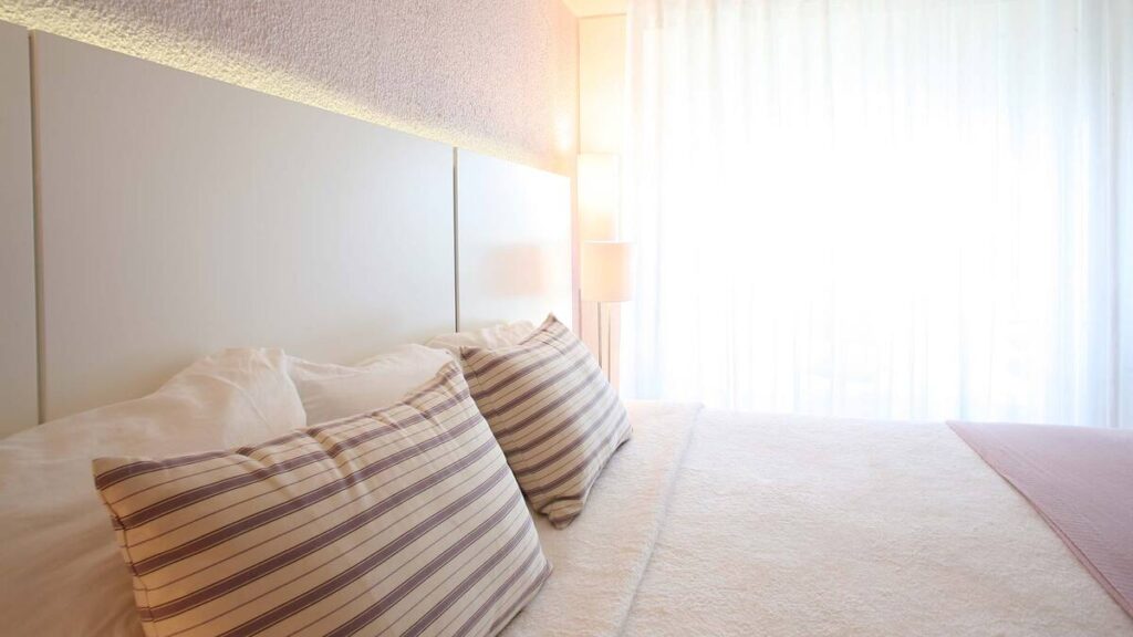 Holland House Beach Hotel Tauchurlaub Sint Maarten Strandurlaub Karibik