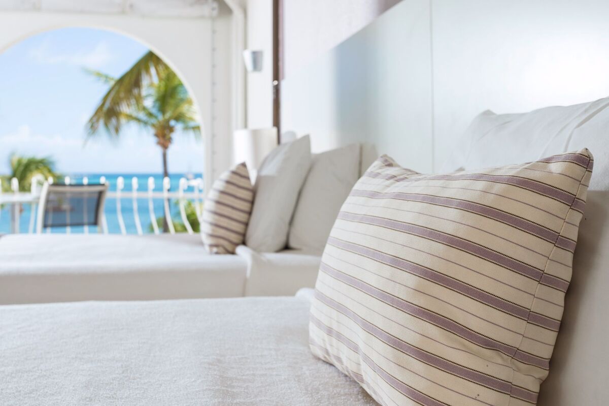 Holland House Beach Hotel Tauchurlaub Sint Maarten Strandurlaub Karibik