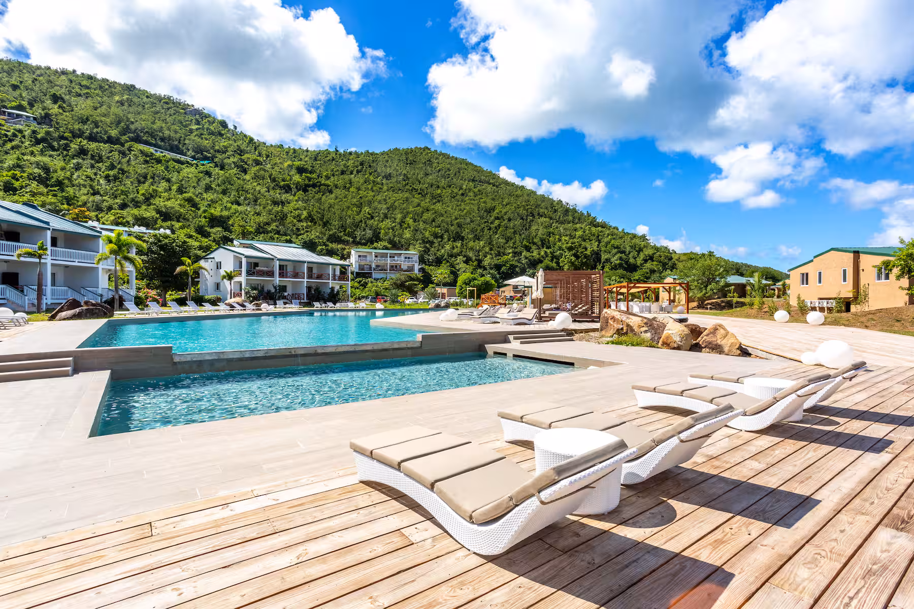 Wyndham Lambert Beach Resort Tortola British Virgin Islands Sailing Segeln in der Karibik Urlaub Tauchreisen