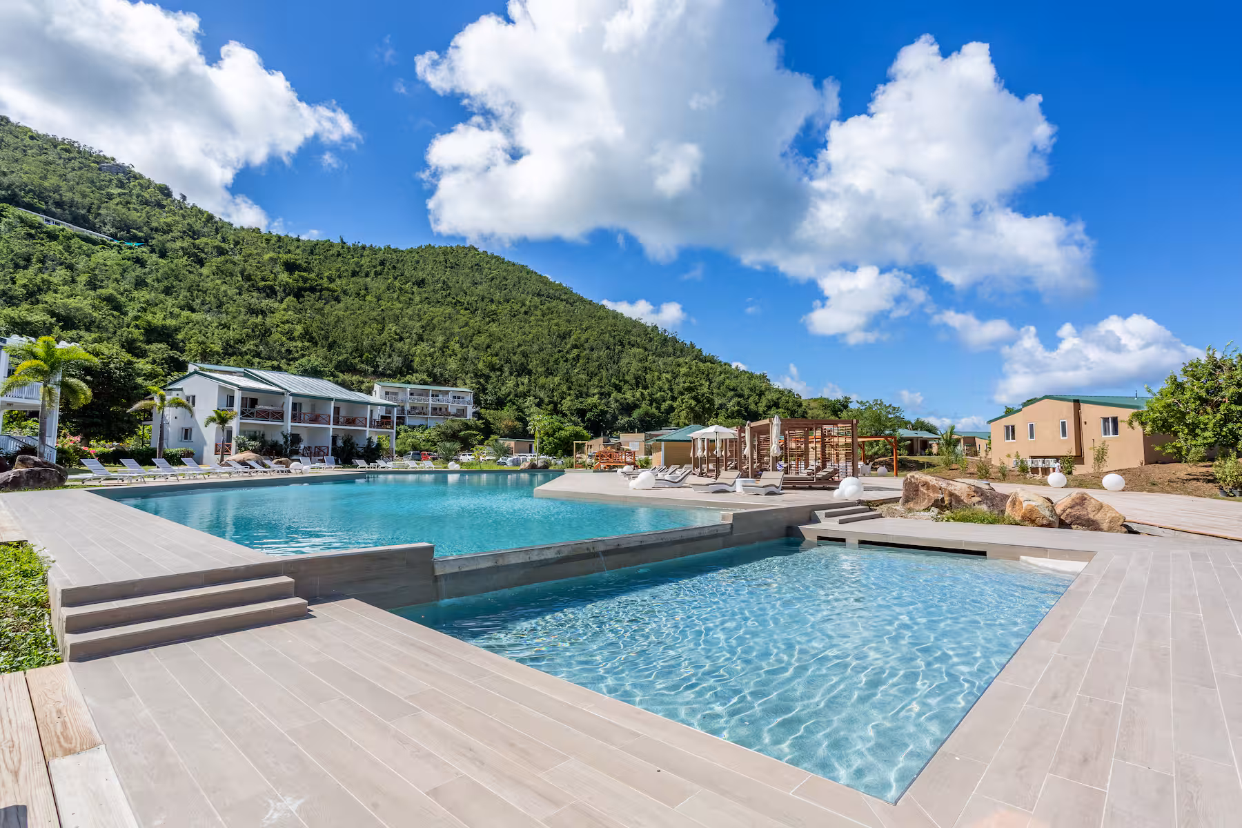 Wyndham Lambert Beach Resort Tortola British Virgin Islands Sailing Segeln in der Karibik Urlaub Tauchreisen