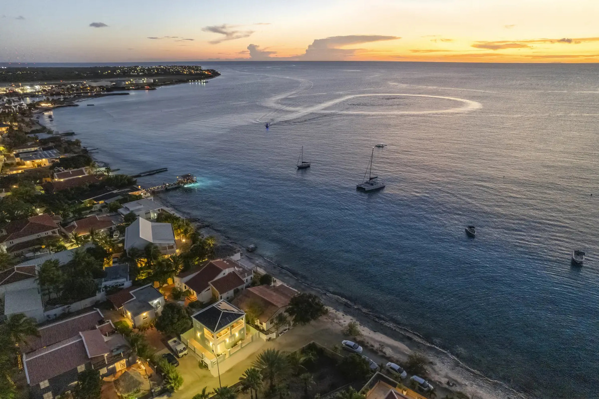 Kas Chiki Bonaire Tauchreisen Karibik urlaub Strandurlaub familienreisen inselhopping