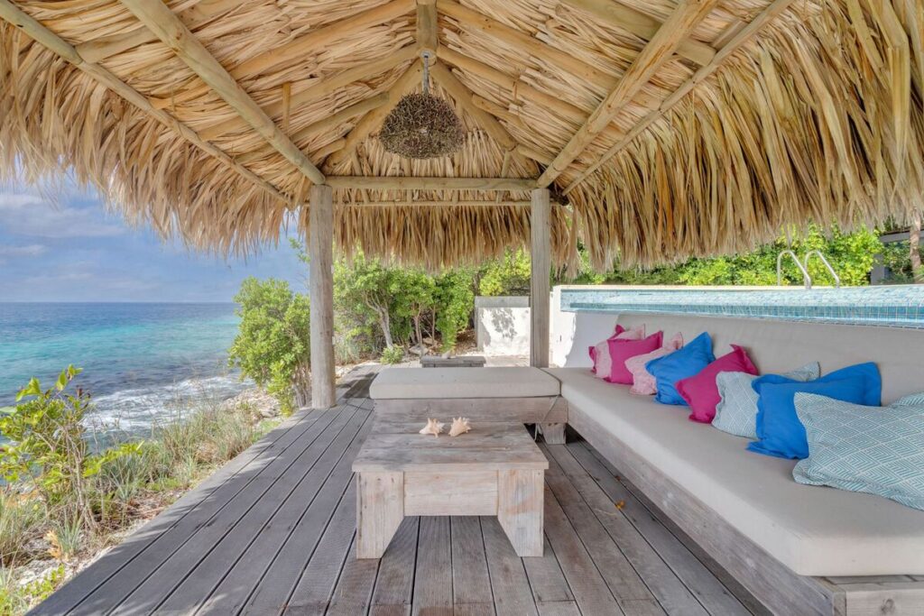 Crown Shores 32 Karibik urlaub Strandurlaub Tauchen Karibik Reisen