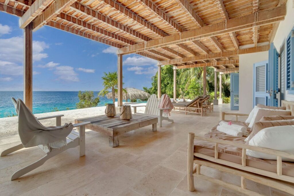 Crown Shores 32 Karibik urlaub Strandurlaub Tauchen Karibik Reisen