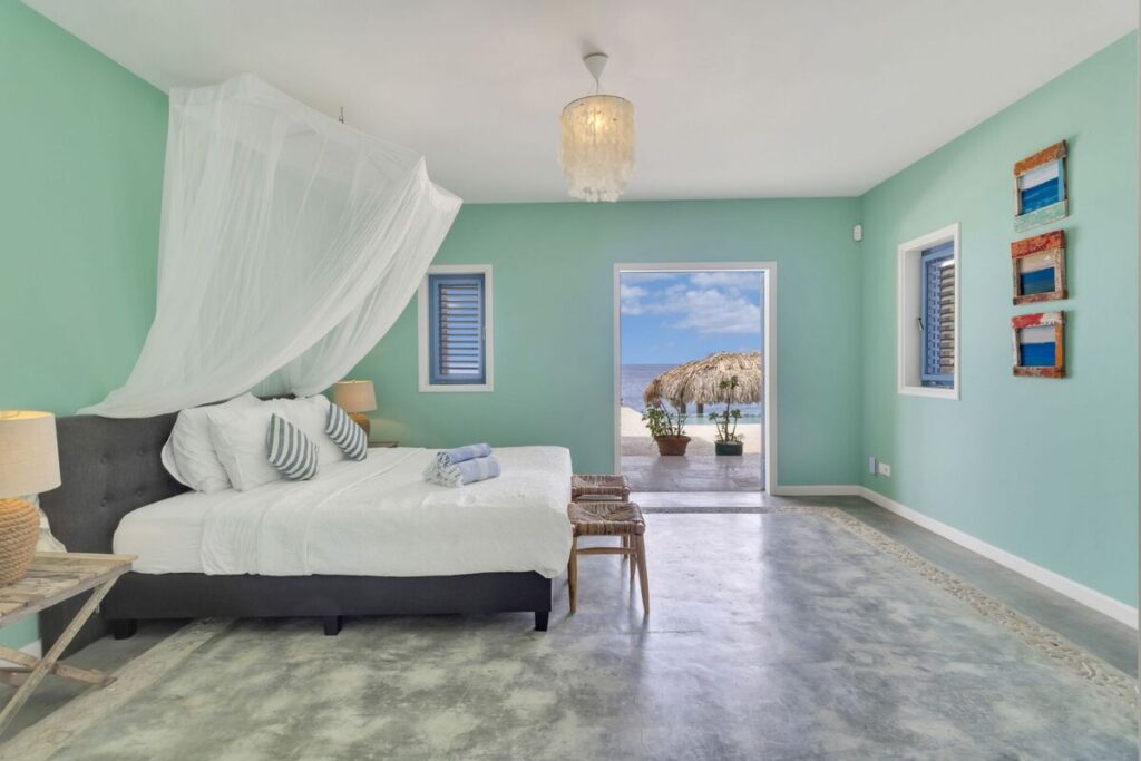 Crown Shores 32 Karibik urlaub Strandurlaub Tauchen Karibik Reisen