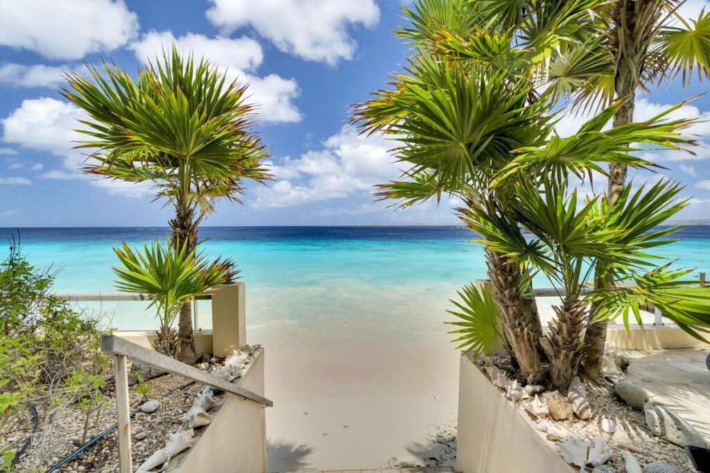 Villa Bellavue Bonaire Urlaub Karibiksport Villa Familienurlaub